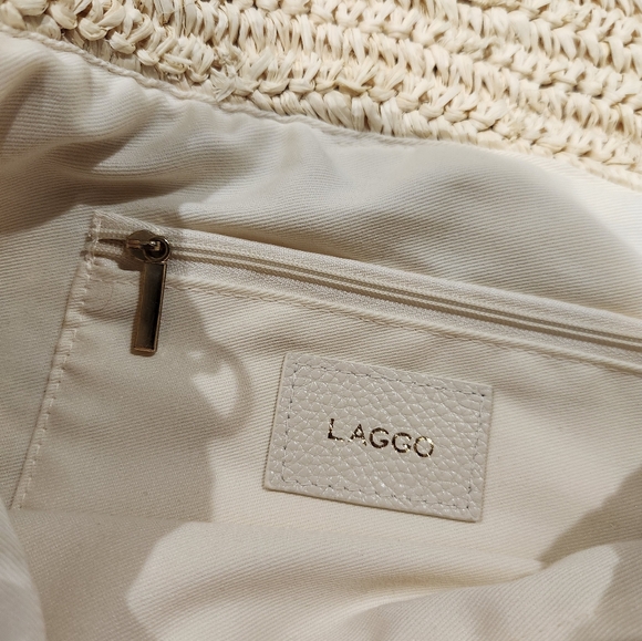 Covertible raffia shoulder/crossbody purse with gold chain - Picture 12 of 12